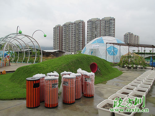 欣方圳鋼木垃圾桶，園林景區(qū)環(huán)境提升的好助手